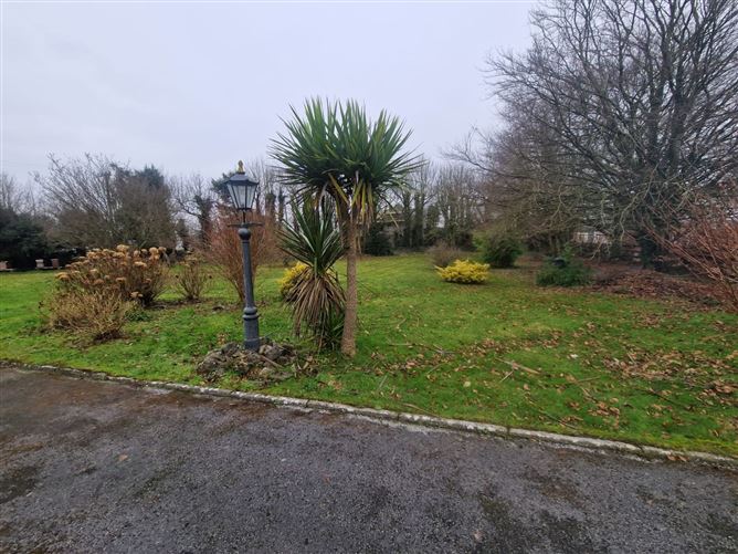 Greatdowns, The Downs, Mullingar, Co. Westmeath