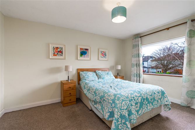16 Delaford Drive, Knocklyon, Dublin 16