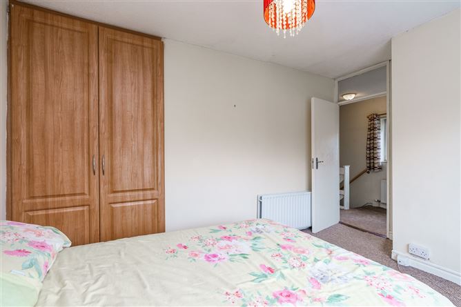 16 Delaford Drive, Knocklyon, Dublin 16