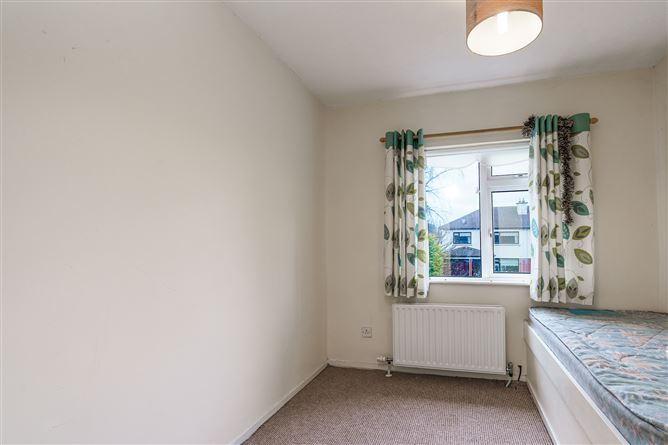 16 Delaford Drive, Knocklyon, Dublin 16