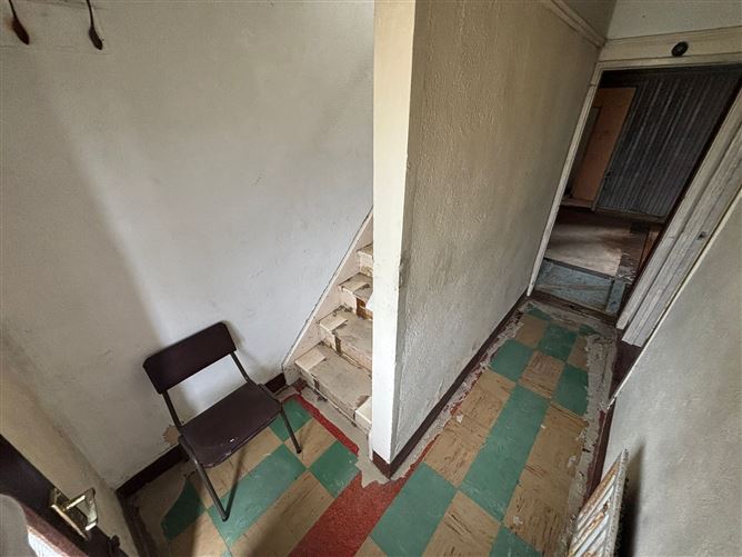 20 McDermott Terrace, Manorhamilton, Co. Leitrim