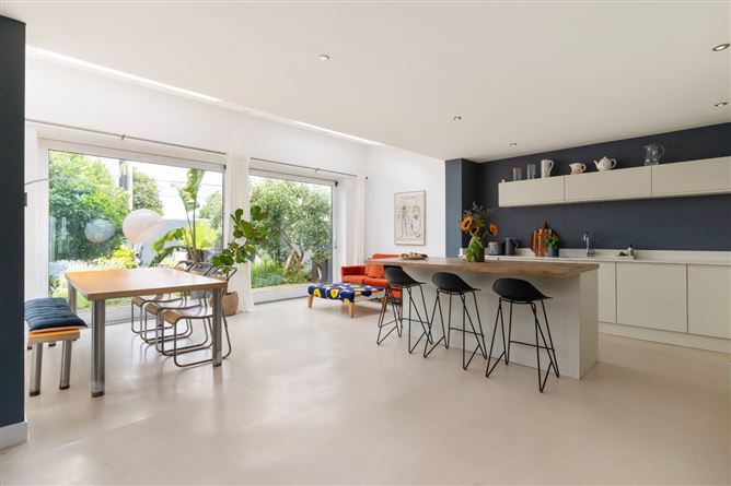 36 Barclay Court, Blackrock, Co. Dublin