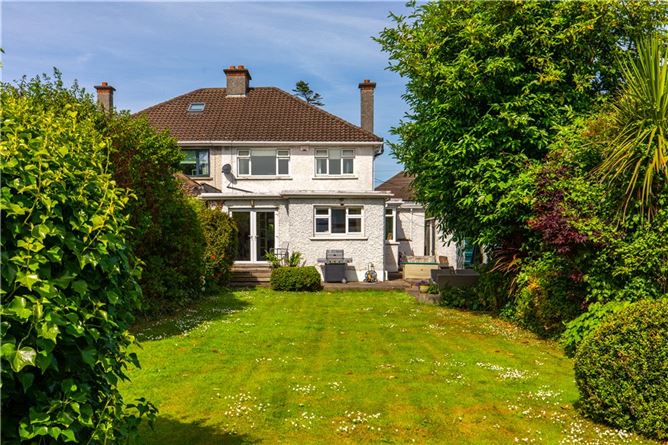 35 Hyde Park Avenue, Blackrock, Co. Dublin