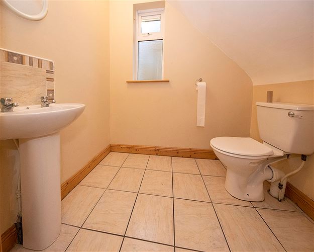 43 An Grianan, Ballinroad, Dungarvan, Co. Waterford