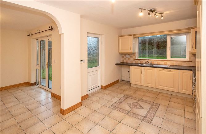 43 An Grianan, Ballinroad, Dungarvan, Co. Waterford