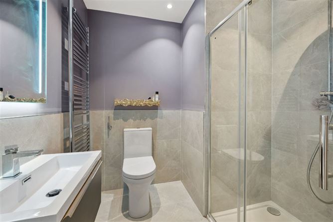 https://photos-a.propertyimages.ie/media/0/0/1/4924100/4046faf8-6d2b-4dcf-9486-cd1f2b8566e6_l.jpg