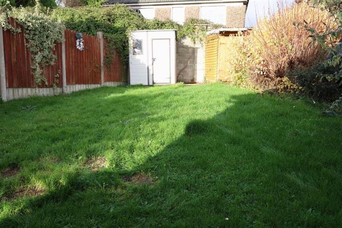 6 Ayrhill Court, Roscrea, Tipperary