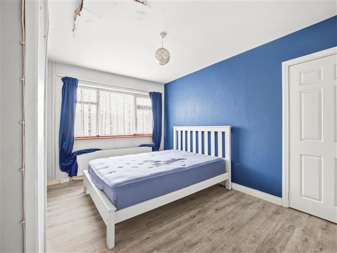 1A Moorefield Park, Newbridge, Co. Kildare