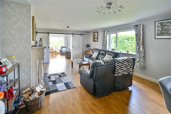 Photo 8 of 42 — 308 Colehill, Newtowncunningham, Lifford, Co. Donegal