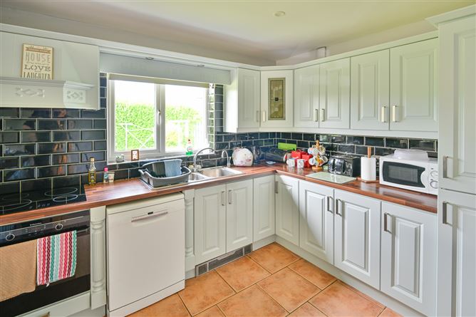308 Colehill, Newtowncunningham, Lifford, Co. Donegal