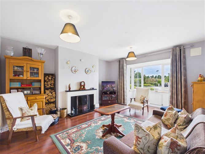 1 Bramble Row, Bansha Road, Tipperary Town, Co. Tipperary