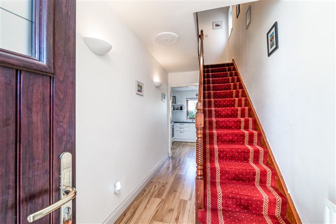8 Ballyogan Wood, Carrickmines,   Dublin 18