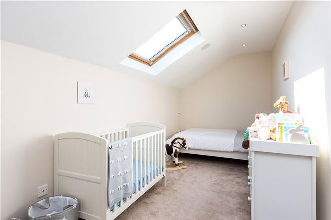 Penthouse, 71 Woodview, Mount Merrion Avenue, Blackrock, Co. Dublin