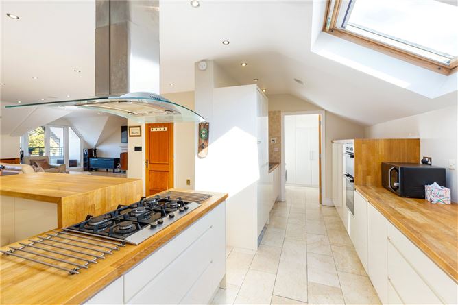 Penthouse, 71 Woodview, Mount Merrion Avenue, Blackrock, Co. Dublin