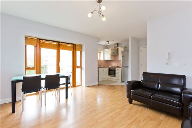 11 Garthy Wood, Knocklyon, Dublin 16