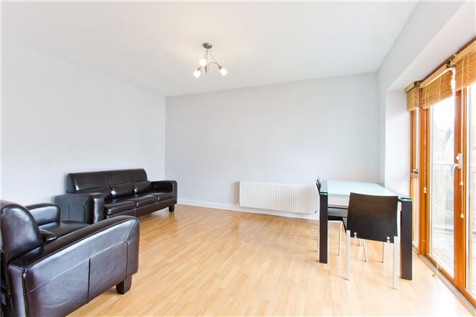 11 Garthy Wood, Knocklyon, Dublin 16