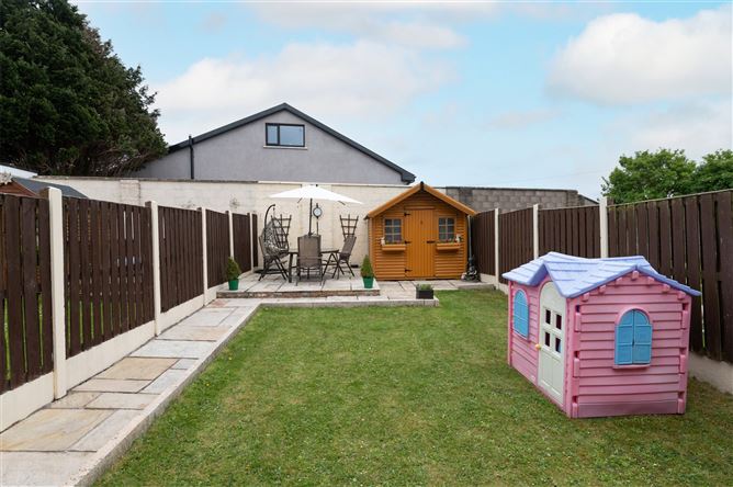 8 The Crescent, Lios Cara, Killeens, Cork