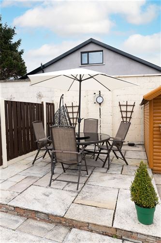 8 The Crescent, Lios Cara, Killeens, Cork
