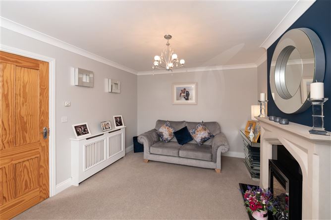8 The Crescent, Lios Cara, Killeens, Cork