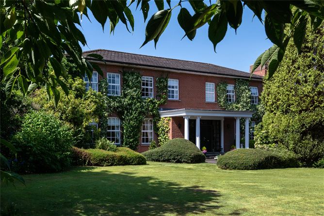 Park House, 2 Rath Park, Ardee Road, Dundalk, Co. Louth
