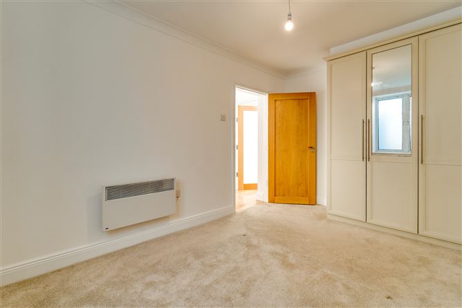1 Aranmore, Custom House Harbour, IFSC, Dublin 1