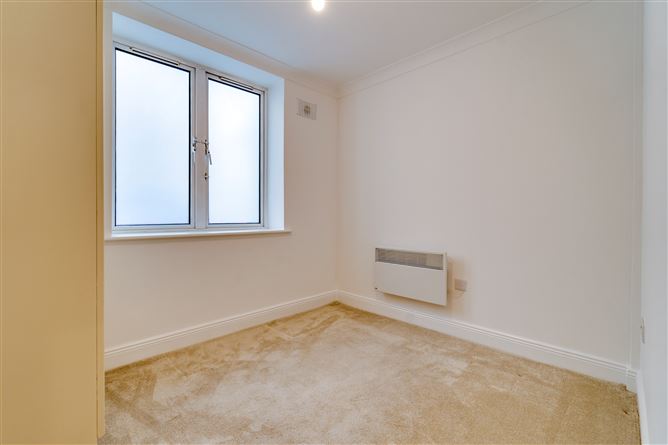 1 Aranmore, Custom House Harbour, IFSC, Dublin 1