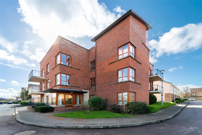 19E Fernleigh Dale, Castleknock, Dublin 15