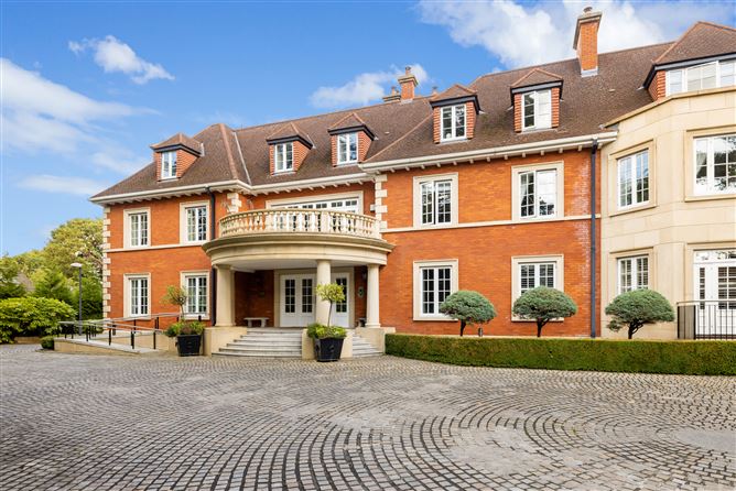 Apartment 33 Hollybrook, Foxrock, Dublin 18
