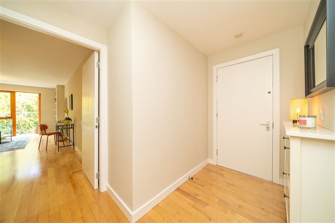 67 Kilmainham Bank , Inchicore, Dublin 8