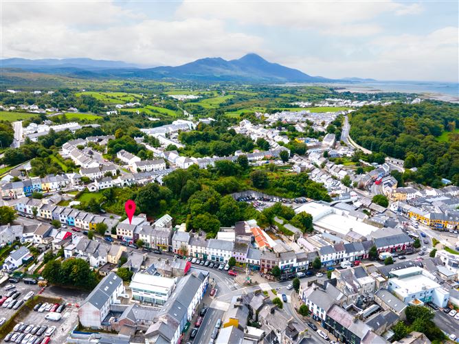 Restaurant (Tenant Unaffected) & 4 Apartments, High Street, Westport, Mayo