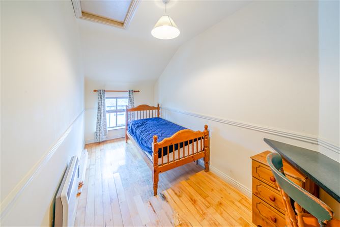 Restaurant (Tenant Unaffected) & 4 Apartments, High Street, Westport, Mayo