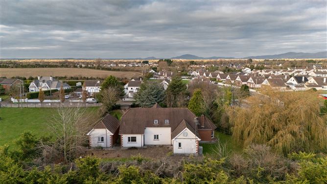 Carraig Rua, Chapel Road,, Dromiskin, Louth