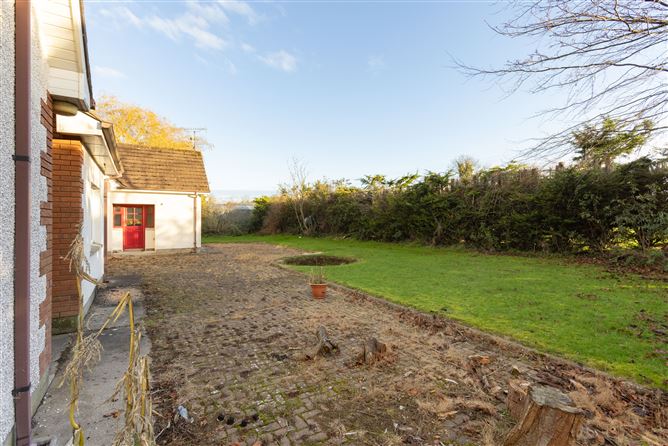 Carraig Rua, Chapel Road,, Dromiskin, Louth