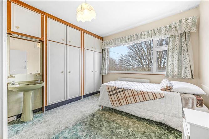 90 Foxfield Road, Raheny, Dublin 5, County Dublin