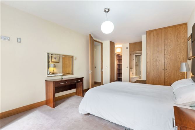 Photo 7 of 19 — 47 The Bay, Merrion Road, Dublin 4