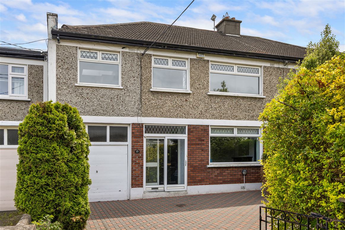 127 Weston Park, Churchtown, Dublin 14