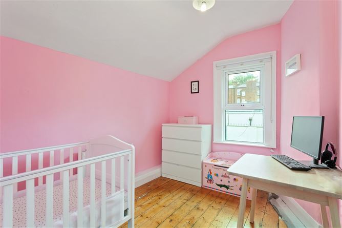 56 Botanic Avenue, Glasnevin, Dublin 9