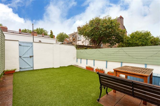 56 Botanic Avenue, Glasnevin, Dublin 9