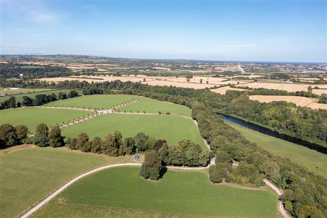 Dowth Hall Estate On C. 552acres, (Including Netterville Manor), Dowth, Drogheda, Co. Meath
