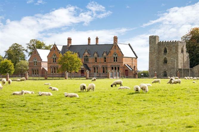 Dowth Hall Estate On C. 552acres, (Including Netterville Manor), Dowth, Drogheda, Co. Meath