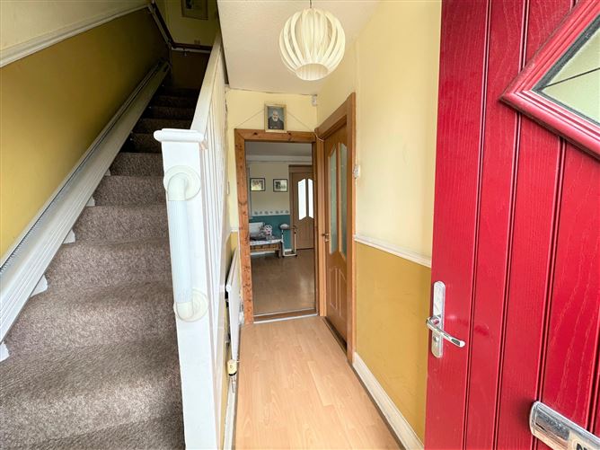 197 Sarsfield Road, Ballyfermot, Dublin 10 Ray Cooke Auctioneers