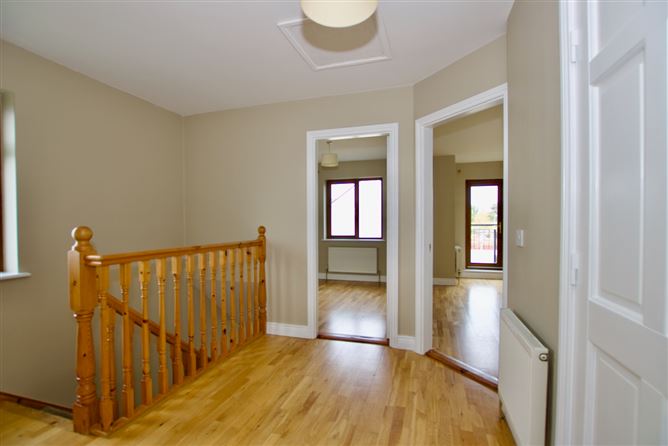 22 Newcastle Court, Ballymahon, Longford