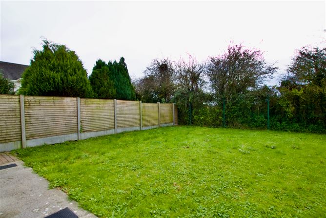 22 Newcastle Court, Ballymahon, Longford