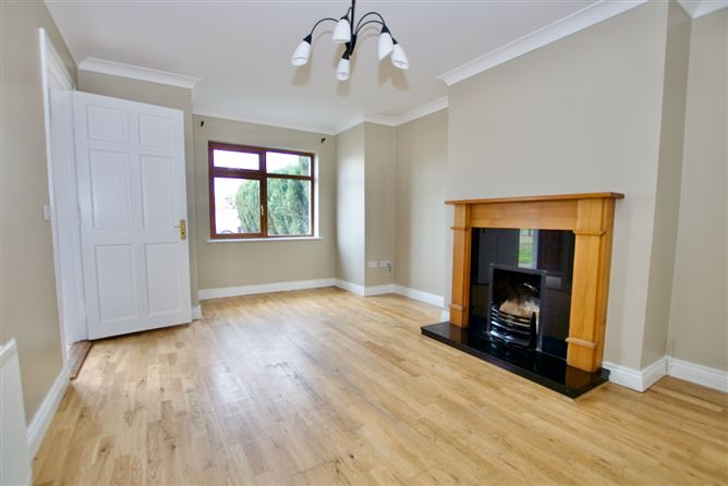 22 Newcastle Court, Ballymahon, Longford