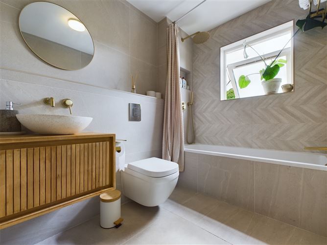 4 Grattan Street, Youghal, Cork