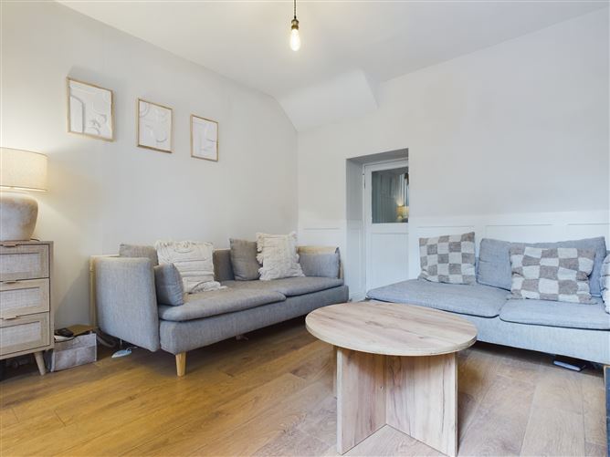 4 Grattan Street, Youghal, Cork