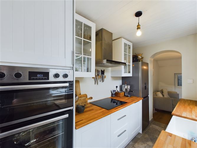 4 Grattan Street, Youghal, Cork