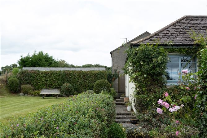 Harveys Cross, Ballacolla, Co. Laois