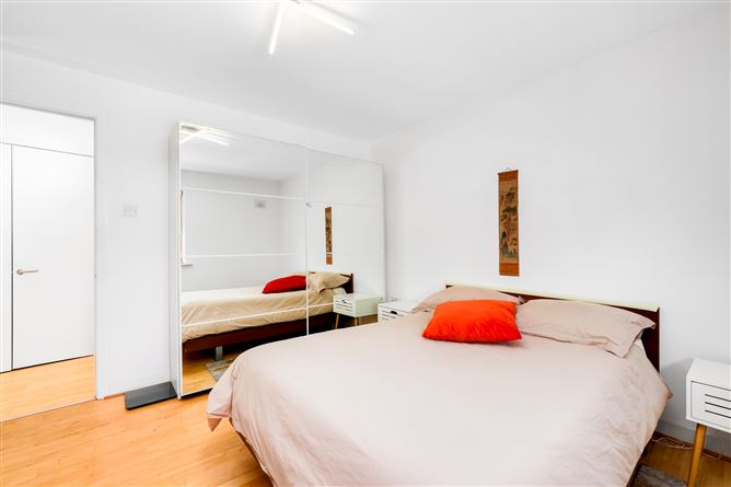Apt. 45 , Les Buissonnets, Blackrock, Dublin
