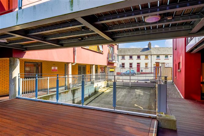 Apt. 45 , Les Buissonnets, Blackrock, Dublin